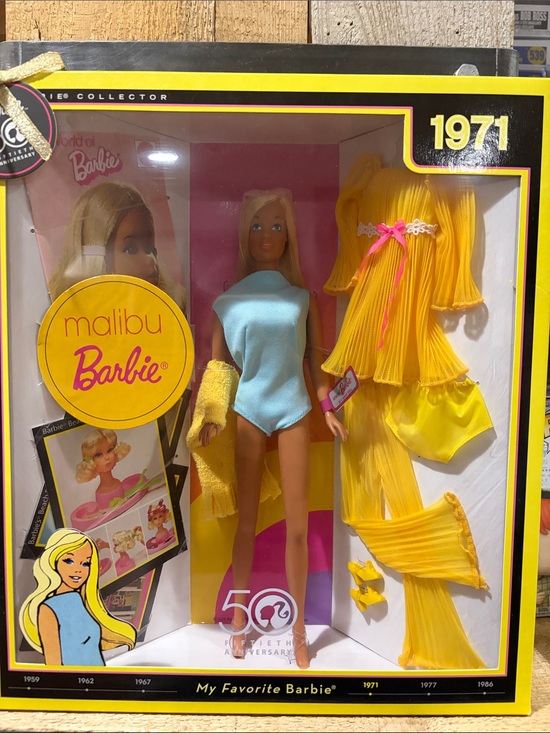 Barbie Other - Barbie Malibu Doll 1971 with Light Blue Swimsuit and Bright Yellow Outfit